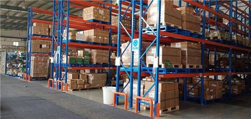 壓入式貨架 高效倉儲(chǔ)解決方案解析